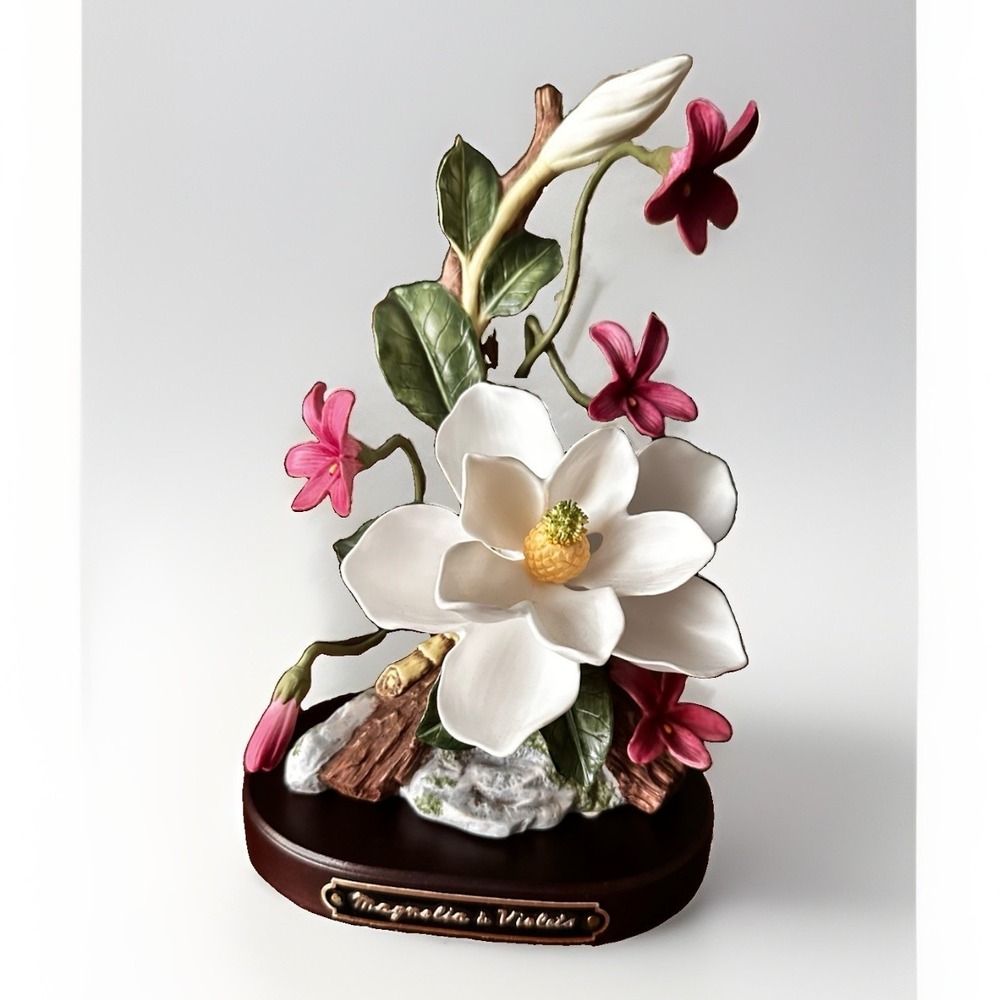 Rare 1996‎ Homco Magnolia And Violets, Marys Floral Collection